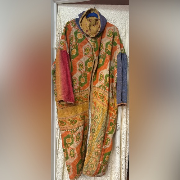 Kantha Bae Cowl Split Pullover - Picture 3 of 6